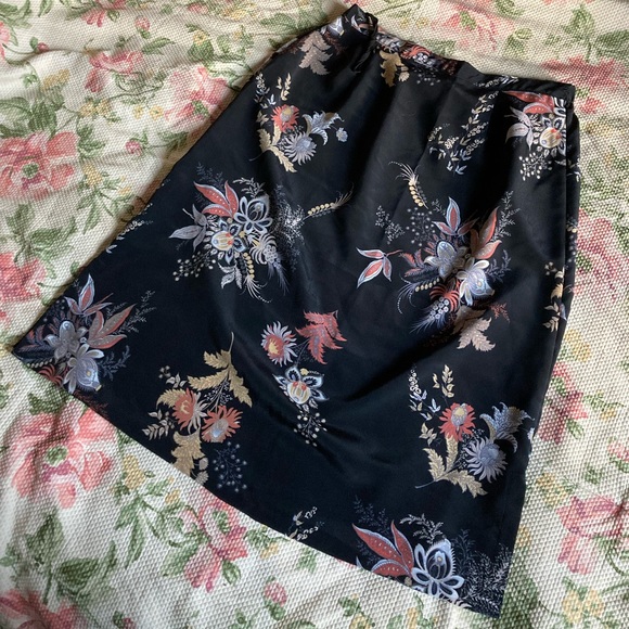 Vintage Skirt - Picture 1 of 8